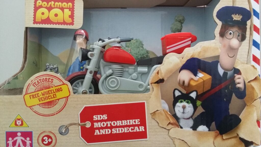 IMA LI POŠTAR PAT ZA MENE PAKET?