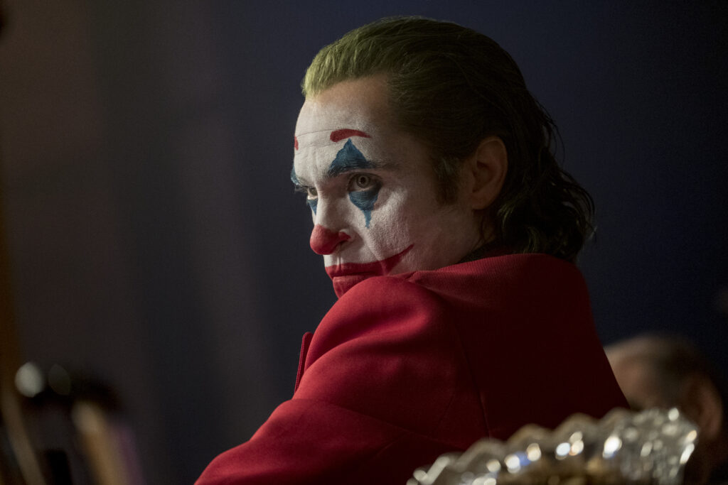 LUDILO KAKVO JOŠ NISTE VIDJELI! JOKER: LUDILO U DVOJE STIGAO U KINA!